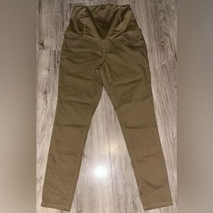 listing-status-banner